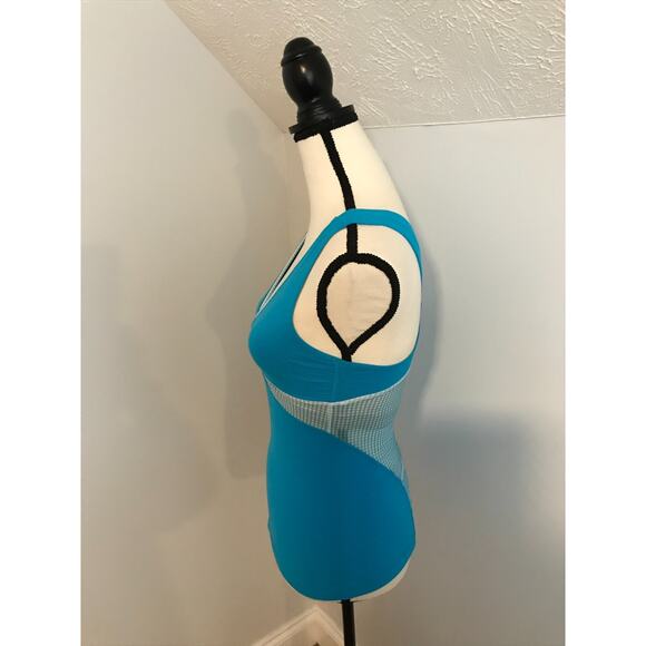 Lululemon Deep V Athletic Racerback Blue/White Gingham Tank Top - Size 4 - Picture 3 of 9